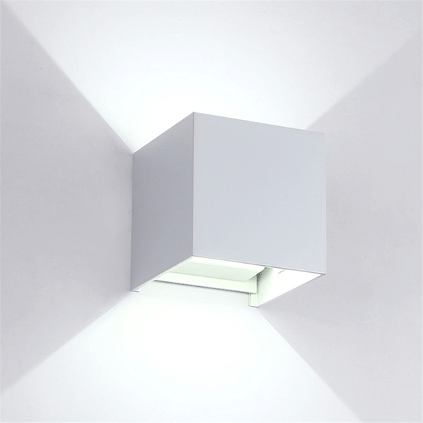 969 LED VÄGGLAMPA KVADRAT 2X5W 4000K IP54 VIT